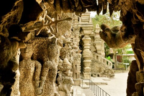 Grotte Palais idéal